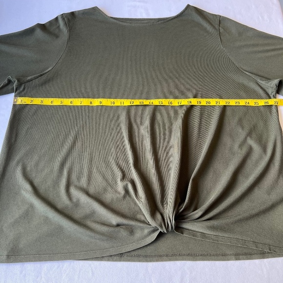 J. Jill Soft Cotton Modal Blend Twisted Hem Pullover Blouse - Picture 3 of 8